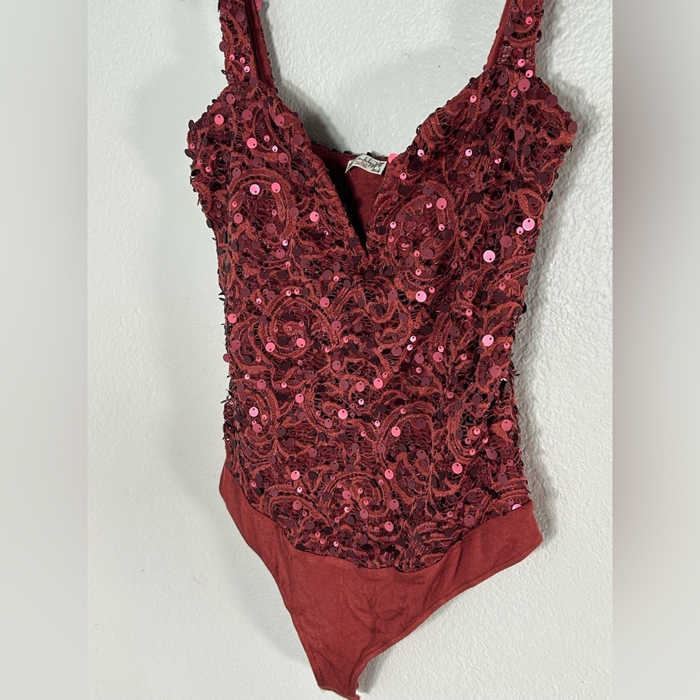 Intimately Free People At First Sight Bodysuit in Terracotta Red Sequin Medium - Picture 2 of 5